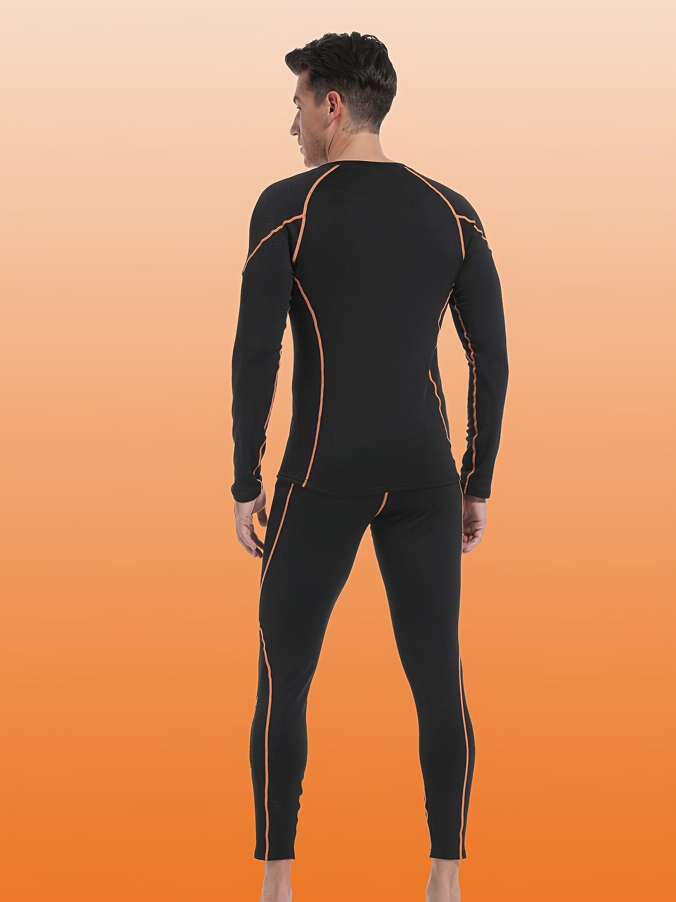 2 Pieces Men's Stylish Orange Tech Style Line Pattern Thermal Underwear Set - Long Sleeve Top And Pants, Fleece Lined, High Elasticity, Moisture-Wicking, Perfect For Cold Weather, Outdoor Sports, Skiing, And Mountaineering